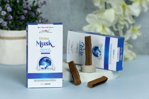 Divine Musk - Premium Gila Dhoop Box (10 Sticks)